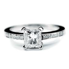 Princess Diamond Engagement Ring